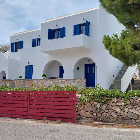 Ioli Apartments Alopronia エクステリア 写真